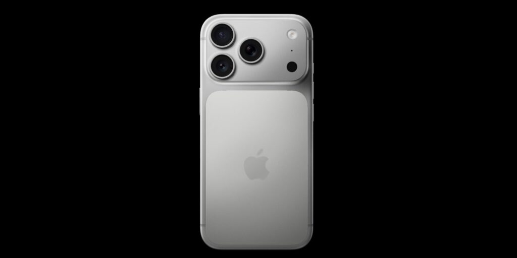 iphone 17 pro silver back CDHiZj