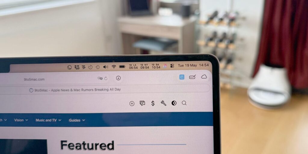How to stop menu bar items being hidden behind the MacBook Pro notch GpVM7G