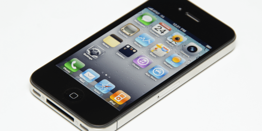 iPhone 4 DFDiMh