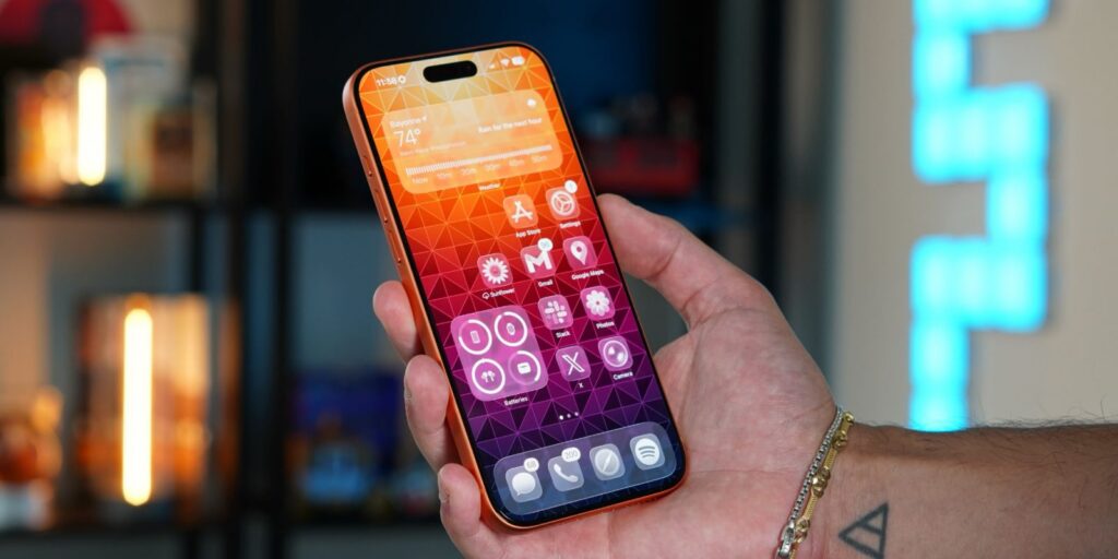 iphone 17 pro max cosmic orange fi 2 mG8YJM